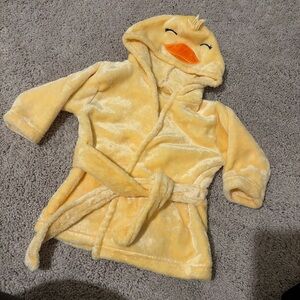 NWOT HB Yellow Duck Hooded robe size 0-9M